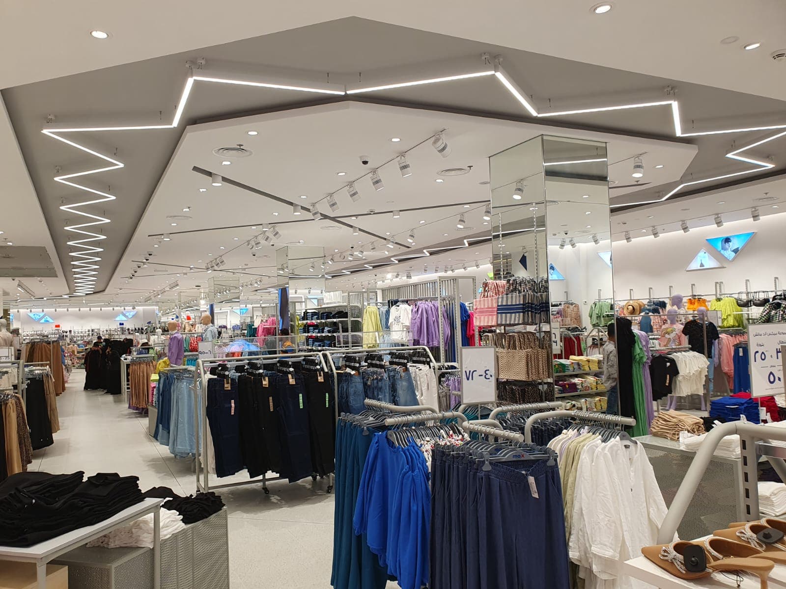 Interior design gallery image 4